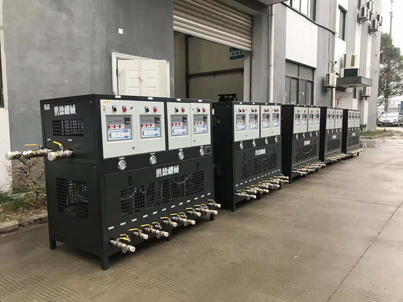 三機一體模溫機應用于橡膠、PC耐力板壓延生產
